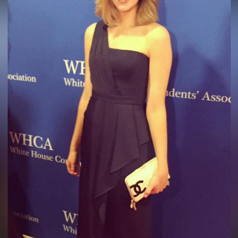 BCBG MAX AZRIA one shoulder navy gown size 4